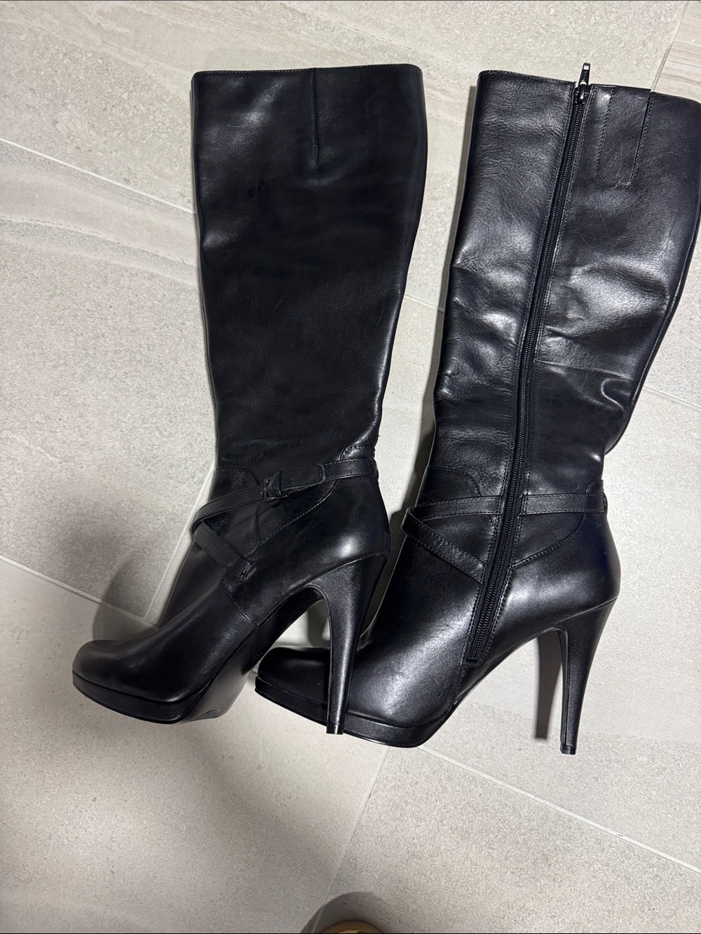 Nine West Black Knee-High Women's Leather Boots - Picture 2 of 3